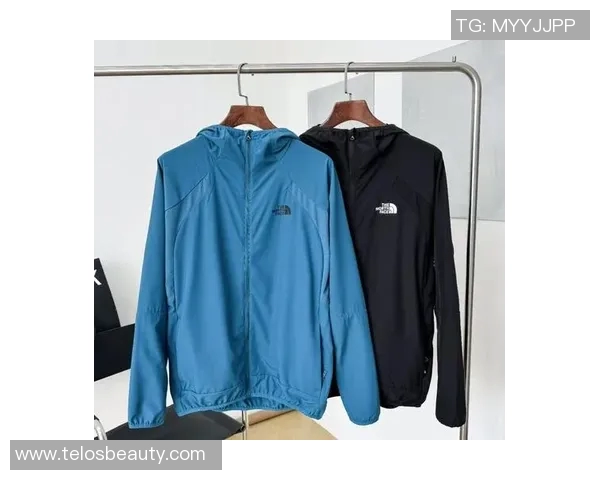 探究北面品牌背后的故事与其在户外装备市场的影响力 探究北面品牌背后的故事与其在户外装备市场的影响力